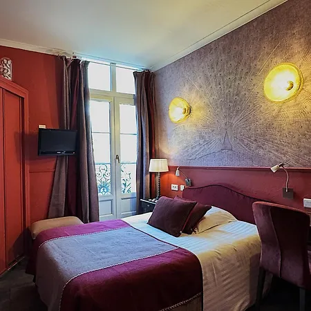 Du Palais Szálloda 3*